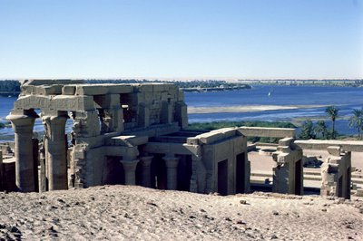 Veduta del Tempio Doppio Romano e Tolemaico di Sobek e Haroeris sul Nilo da Egyptian