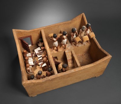 Modello di un granaio con scribi dalla tomba di Meketre da Egyptian 12th Dynasty