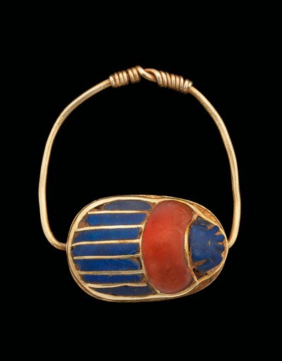Anello con scarabeo, Medio Regno da Egyptian 12th Dynasty