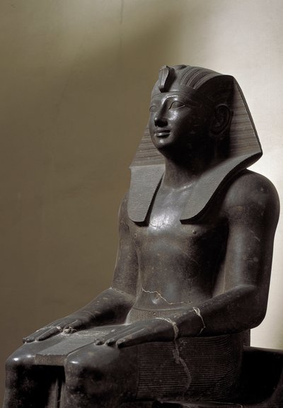 Antichità egizia: scultura in basanite che rappresenta il sovrano Thutmosis III, faraone egiziano. XVIII dinastia. Torino, Museo Egizio da Egyptian 18th Dynasty