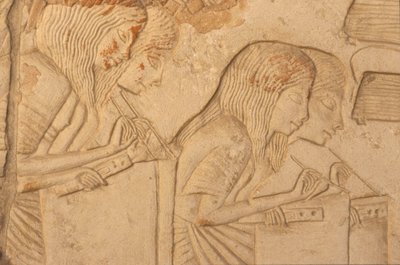 Rilievo che raffigura scribi al lavoro, dalla Tomba di Horemheb (c.1323-1295 a.C.) Nuovo Regno (dettaglio) da Egyptian 18th Dynasty