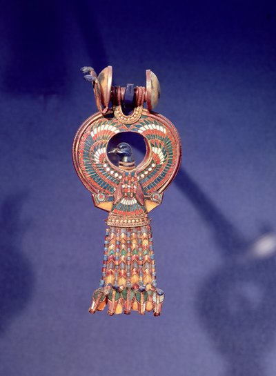 Orecchino destro da un paio di orecchini con un uccello azzurro, dalla tomba di Tutankhamon, Valle dei Re, Tebe, c.1347-37 a.C. da Egyptian 18th Dynasty