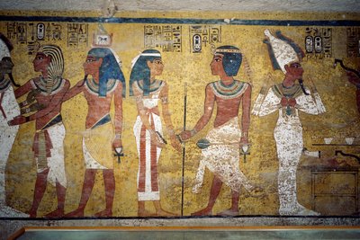 Tutankhamon davanti a Osiride, faraone davanti alla dea Nut e Ay che esegue la cerimonia dell