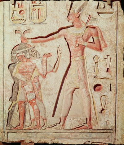 Ramses (1279 - 1213 a.C.) colpisce i suoi nemici (rilievo dipinto su calcare, 19ª dinastia) da Egyptian 19th Dynasty