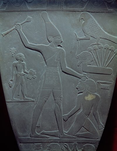 La Palette di Narmer: paletta cerimoniale che raffigura il re Narmer, con la corona bianca dell