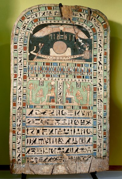 La dea Udjarenes che adora il sole, a sinistra il dio Ra-Horakhty, a destra il dio Aton, legno dipinto. Civiltà egizia, Periodo Tardo, Dinastia XXVI da Egyptian 26th Dynasty