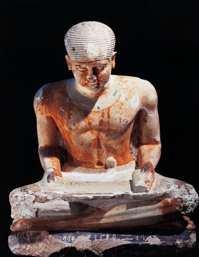 Scrivano seduto, da Giza Egitto 2575 a.C., dinastia IV da Egyptian 4th Dynasty