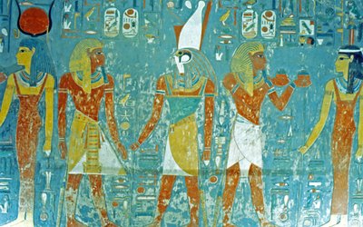 Valle dei Re, Tomba di Horemheb Faraone davanti a Osiride, Iside, Ma