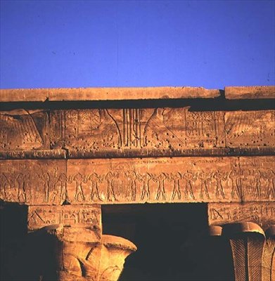Architrave, dal Tempio di Horus da Egyptian Ptolemaic Period