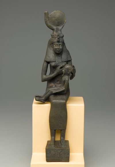 Statuetta seduta di Iside che tiene Horus (bronzo) da Egyptian Ptolemaic Period