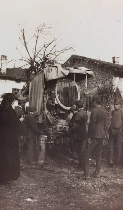 Album della Prima Guerra Mondiale in Friuli-Venezia Giulia: auto fotoelettrica, 01-04/1916 da Elena Bianconcini