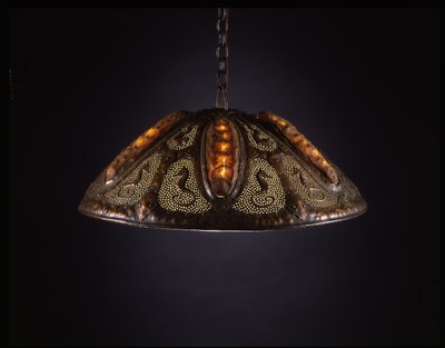 Lampadario, c.1910 da Elizabeth Eaton Burton