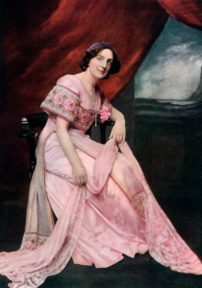 Edith Clegg da Elliott and Fry