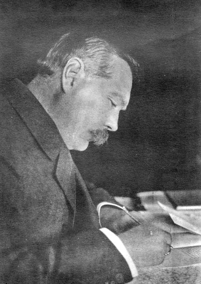 Sir Arthur Conan Doyle, autore scozzese, 1912 da Emil Otto Hoppe