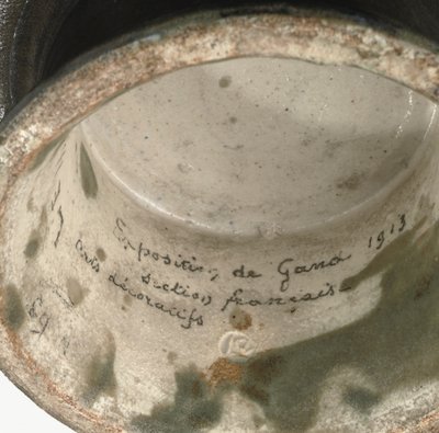 Ciotola, Esposizione di Gand (dettaglio) da Emile Lenoble