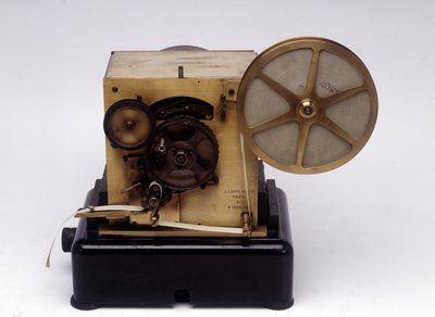 Stampante telegrafica del sistema Baudot, brevettata nel 1874 da Emile and Carpentier Jules Baudot