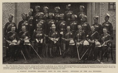 Un reggimento combattente di Bombay inviato al fronte, ufficiali dei 28th Pioneers da English Photographer