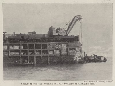 Un treno nel mare, curioso incidente ferroviario al molo di Kirkaldy da English Photographer