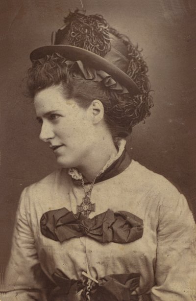 Ada Cavendish da English Photographer