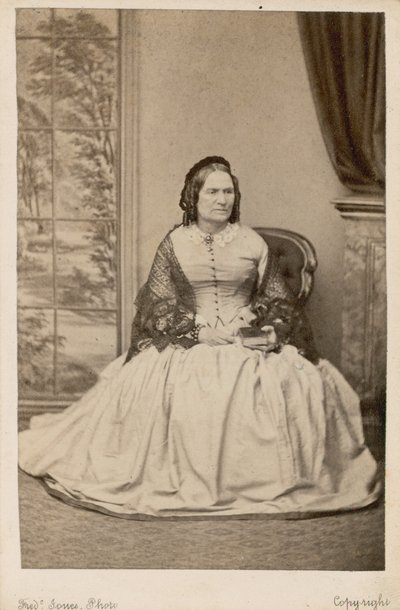 Agnes Strickland, autrice da English Photographer