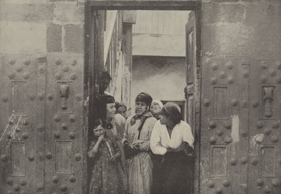 Antiche porte di pietra, Tiberiade, una città sul Lago di Galilea, nei pressi della quale il nostro Salvatore? da English Photographer