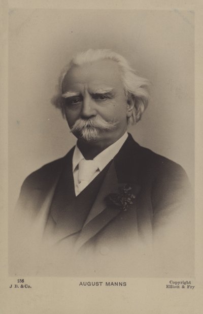 August Manns, direttore d