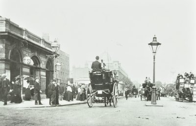 Stazione di Baker Street, Marylebone Road, Westminster LB: vista verso est da Baker Street, 1895 da English Photographer