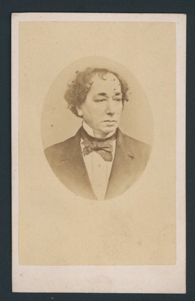 Benjamin Disraeli, carte de visite da English Photographer