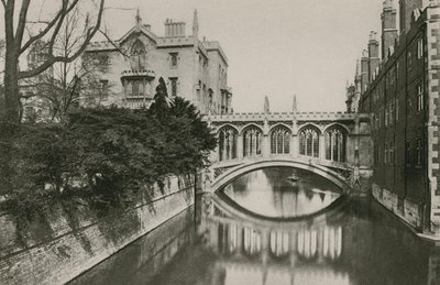 Ponte dei Sospiri, St Johns College, Cambridge da English Photographer