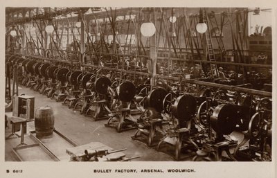 Fabbrica di proiettili, Arsenal, Woolwich da English Photographer