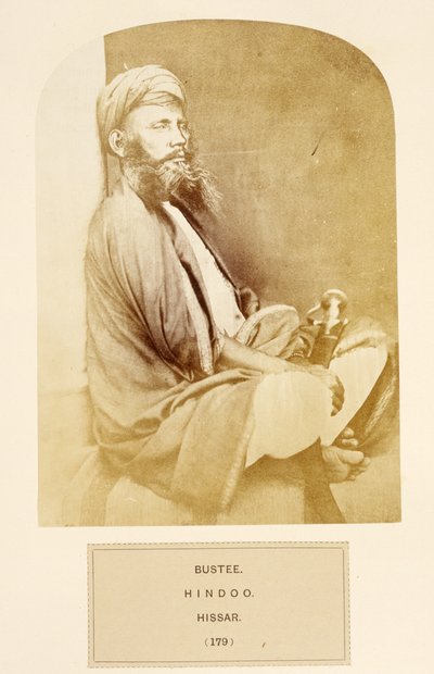 Bustee, indù, Hissar, da The People of India, di J. Forbes Watson, pubblicato 1868 (albumen print) da English Photographer