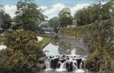 Buxton, I Giardini e la Cascata da English Photographer