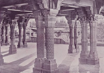 Pilastri scolpiti, Panch-Mahal, Futtehpur-Sikri da English Photographer