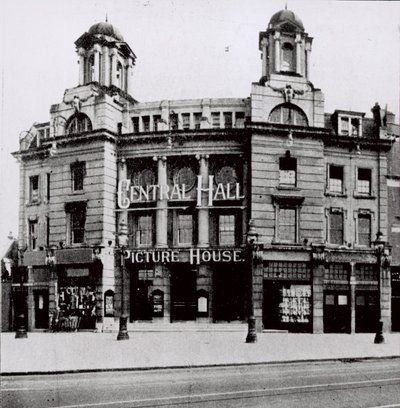 Central Hall Picture House, Bromley Road, Catford da English Photographer