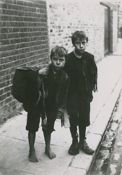 Povertà infantile, Londra da English Photographer