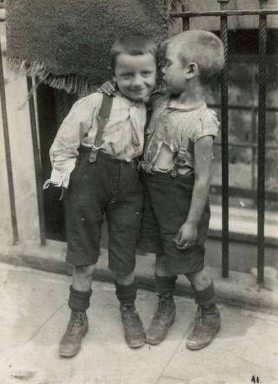 Povertà infantile, Londra da English Photographer