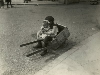 Povertà infantile, Londra da English Photographer