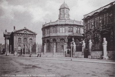 Clarendon, Ashmolean e Sheldonian, Oxford da English Photographer