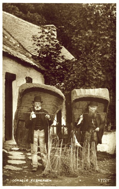 Pescatori con coracle da English Photographer