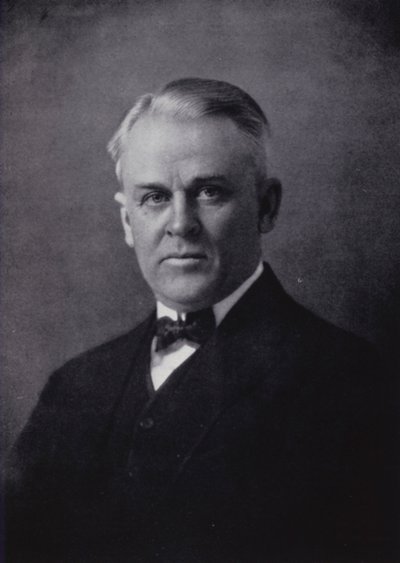 Dr R A Millikan da English Photographer
