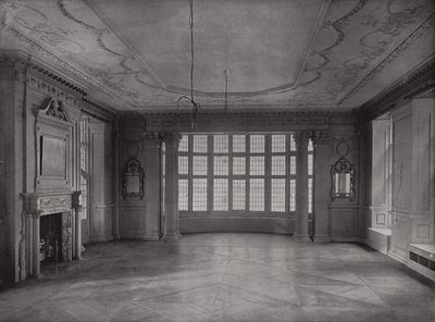 Salotto, vista sulla baia, Ashorne Hill House, vicino a Leamington, Inghilterra da English Photographer