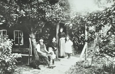 Elder Road: Rose Cottage, 1890 da English Photographer
