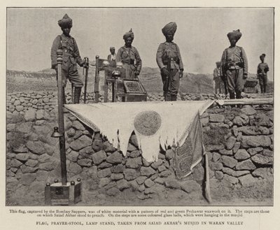 Bandiera, sgabello da preghiera, supporto per lampada; presi dalla moschea di Saiad Akbar nella valle di Waran da English Photographer