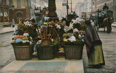 Ragazze dei fiori a Oxford Circus, Londra da English Photographer