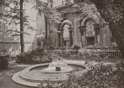 Corte del giardino, Banca d