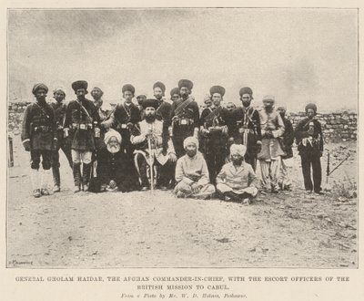 Generale Gholam Haidar, il Comandante in Capo Afgano, con gli Ufficiali di Scorta della Missione Britannica a Cabul da English Photographer