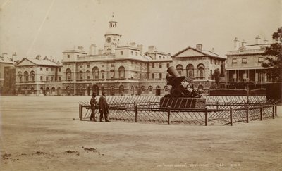 Vista generale della Horse Guards Parade da English Photographer