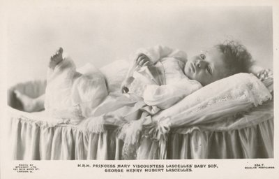 George Lascelles da bambino da English Photographer