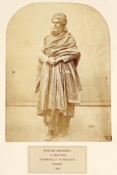 Gholam Mahomed, un Wuttoo, ex Hindoo, Hissar, da The People of India, di J. Forbes Watson, pubblicato nel 1868 da English Photographer