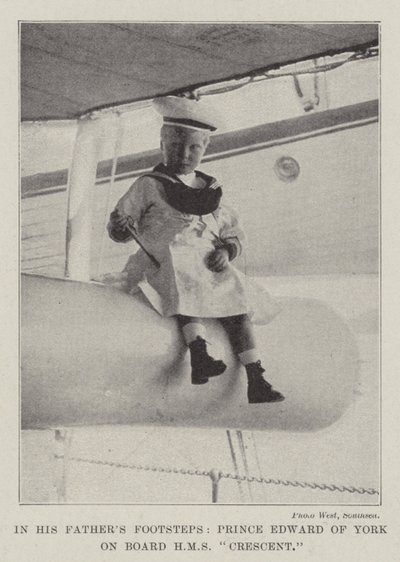 Sulle orme del padre, il principe Edoardo di York a bordo della HMS Crescent da English Photographer